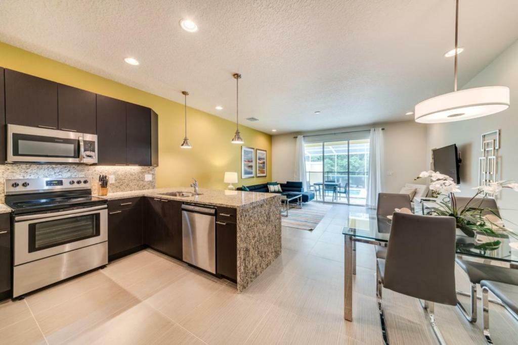 Charming Townhome With Private Pool Near Disney Orlando Exteriör bild